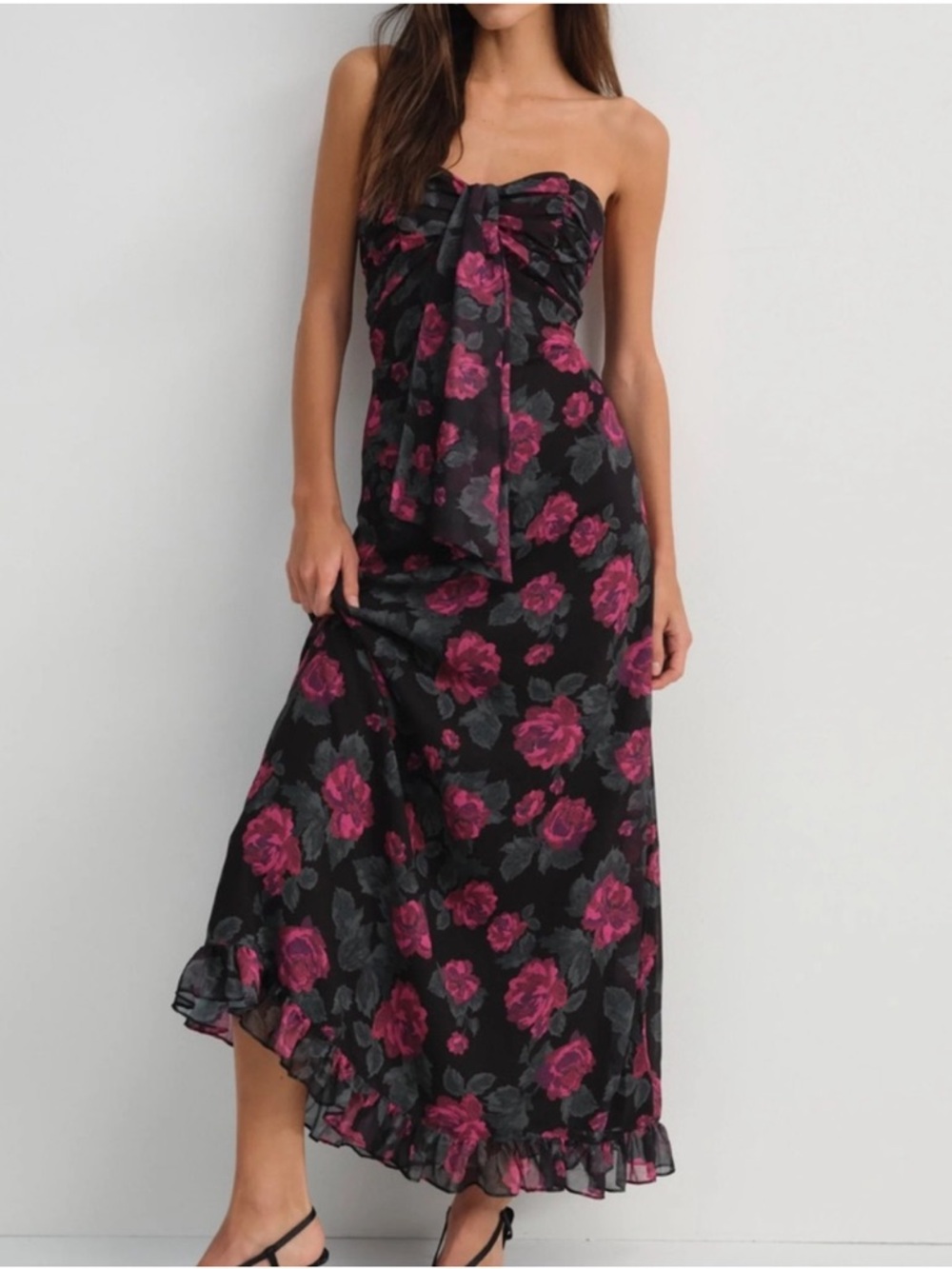 $239 NWT Black For Love And Lemons “Teagan” Floral Maxi Dress Sz Med